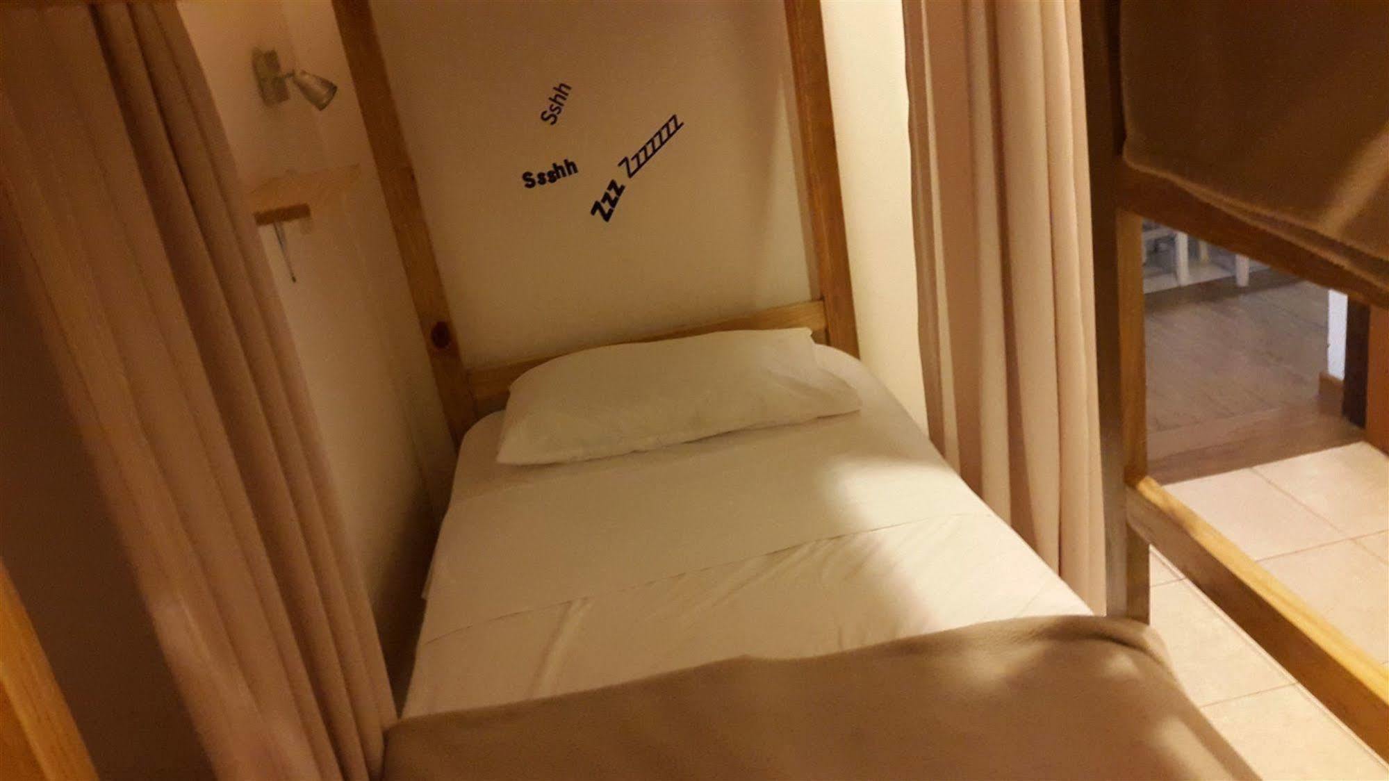Urbanian Hotell Asuncion Exteriör bild